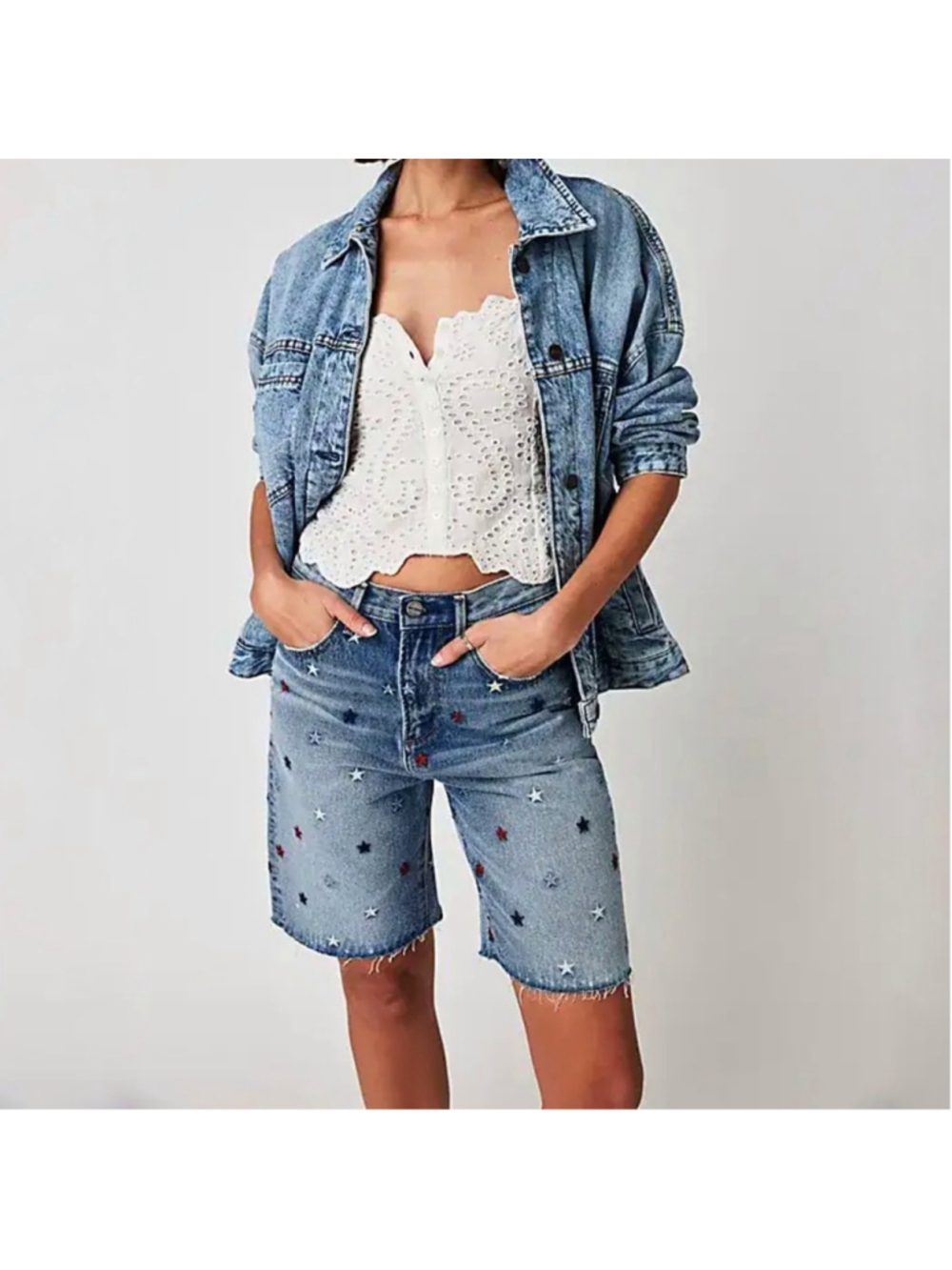 Driftwood Bermuda denim shorts star embroidered jeans distressed women's size 10